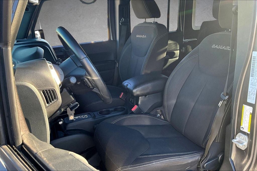 2016 Jeep Wrangler Unlimited Sahara