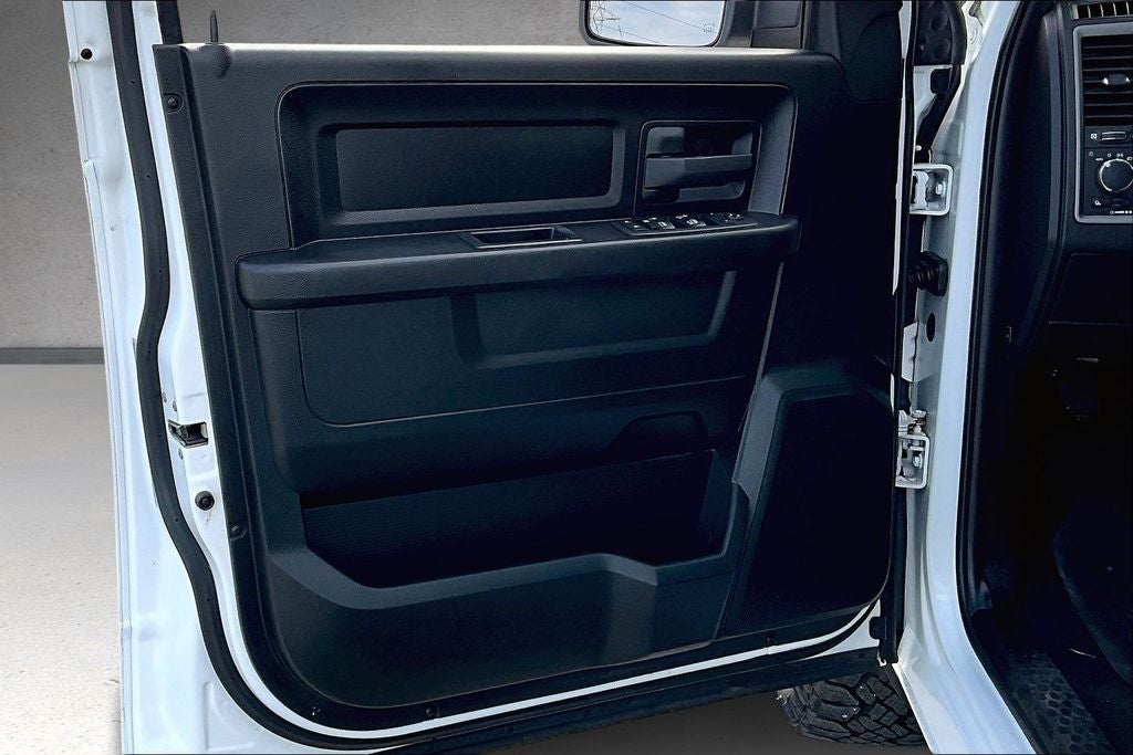 2021 RAM 1500 Classic Tradesman