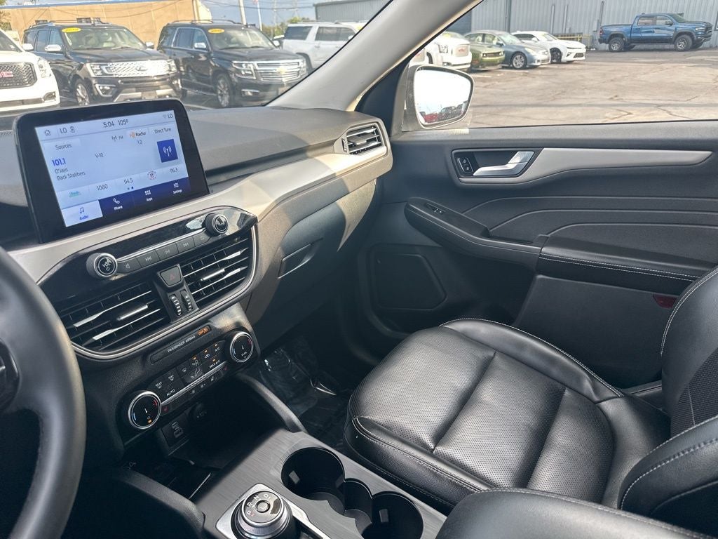 2022 Ford Escape SEL