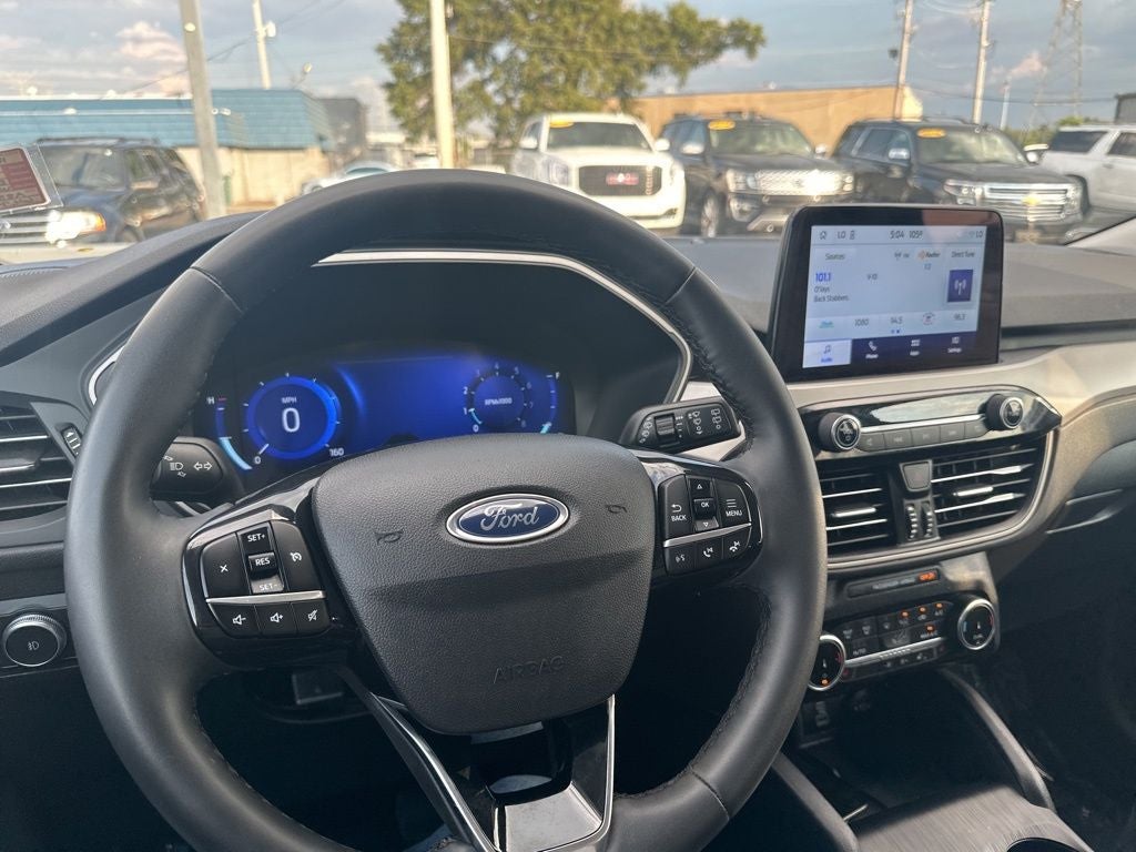 2022 Ford Escape SEL