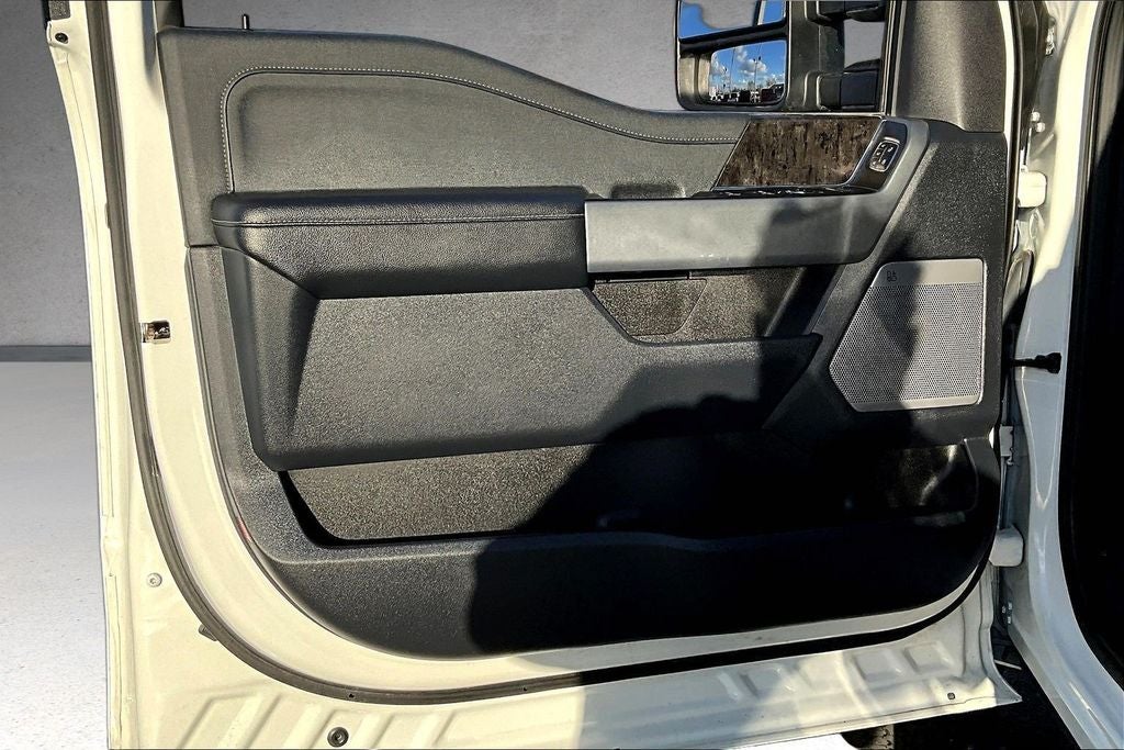 2023 Ford F-250SD Lariat