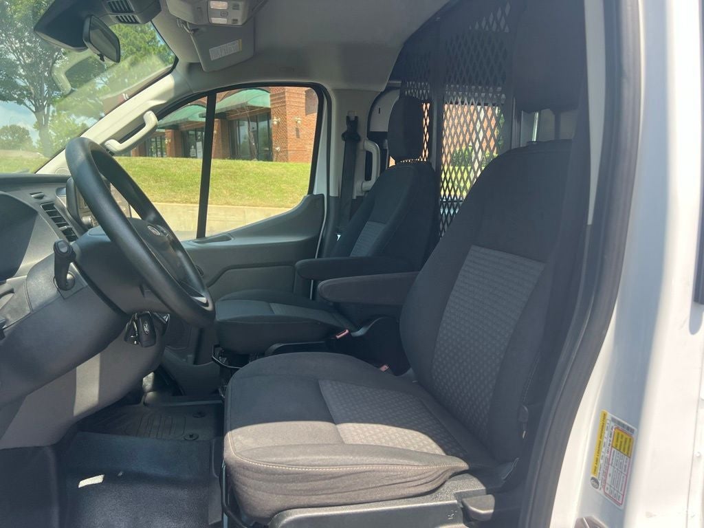 2023 Ford Transit-250 Base