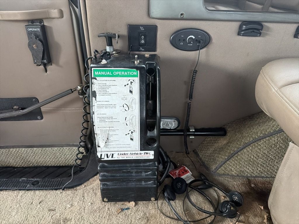 2010 Ford E-150 Commercial