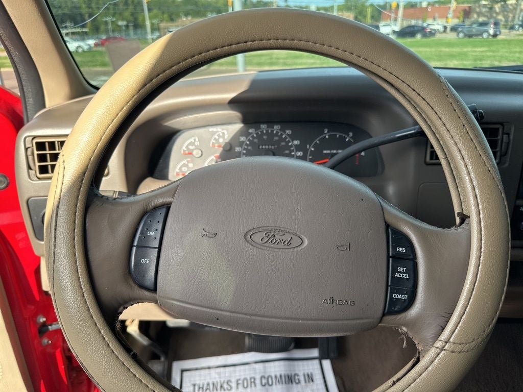 2001 Ford F-350SD Lariat DRW