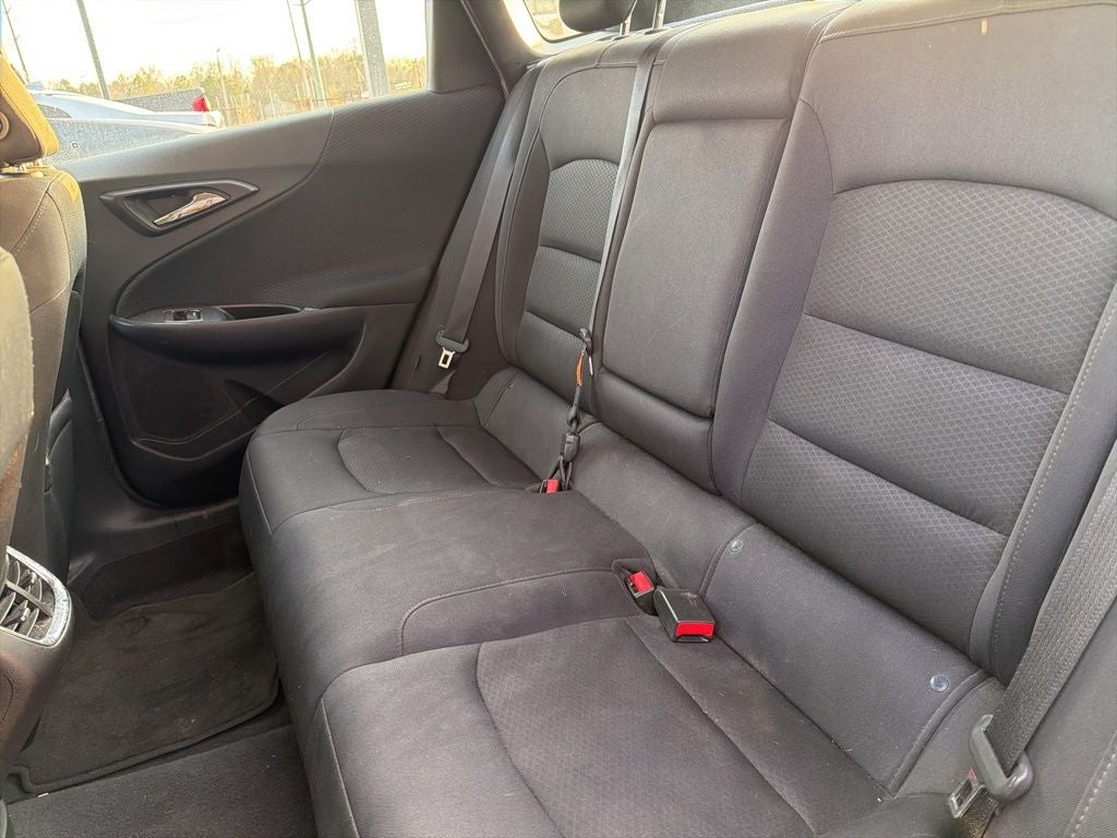 2017 Chevrolet Malibu LT 1LT