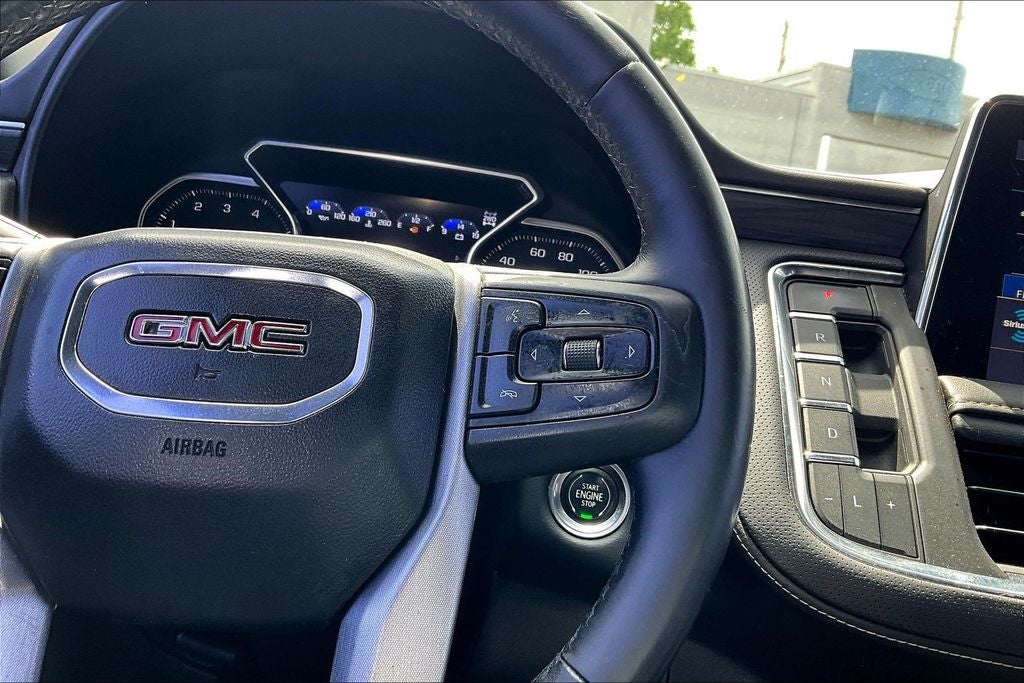 2021 GMC Yukon SLT