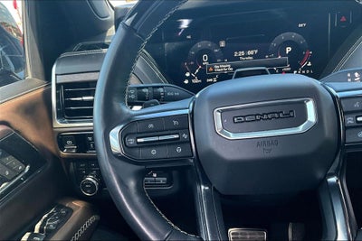 2025 GMC Yukon Denali Ultimate