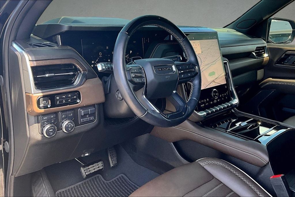 2025 GMC Yukon Denali Ultimate