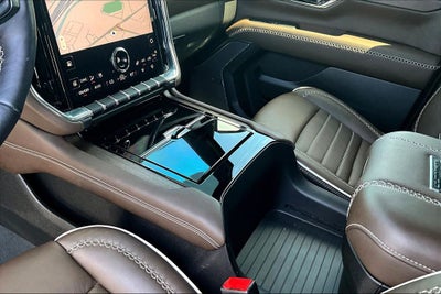 2025 GMC Yukon Denali Ultimate
