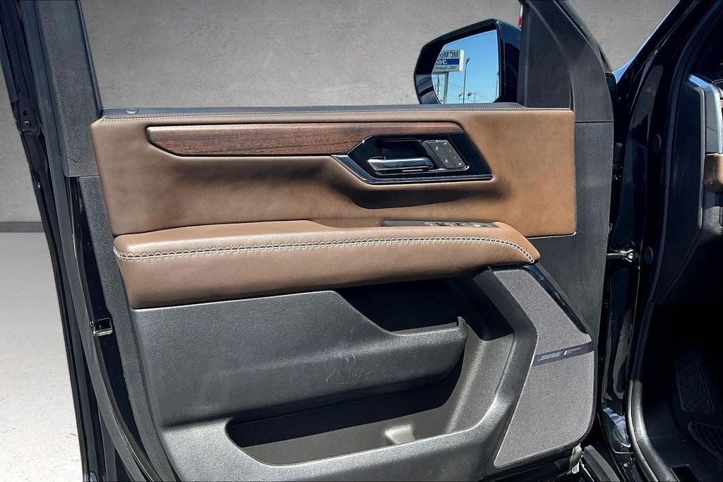 2025 GMC Yukon Denali Ultimate