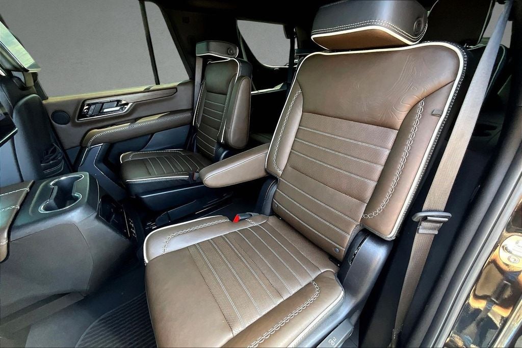 2025 GMC Yukon Denali Ultimate