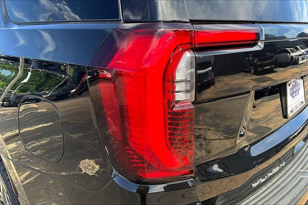 2025 GMC Yukon Denali Ultimate