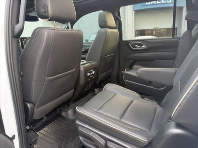 2022 GMC Yukon XL SLT