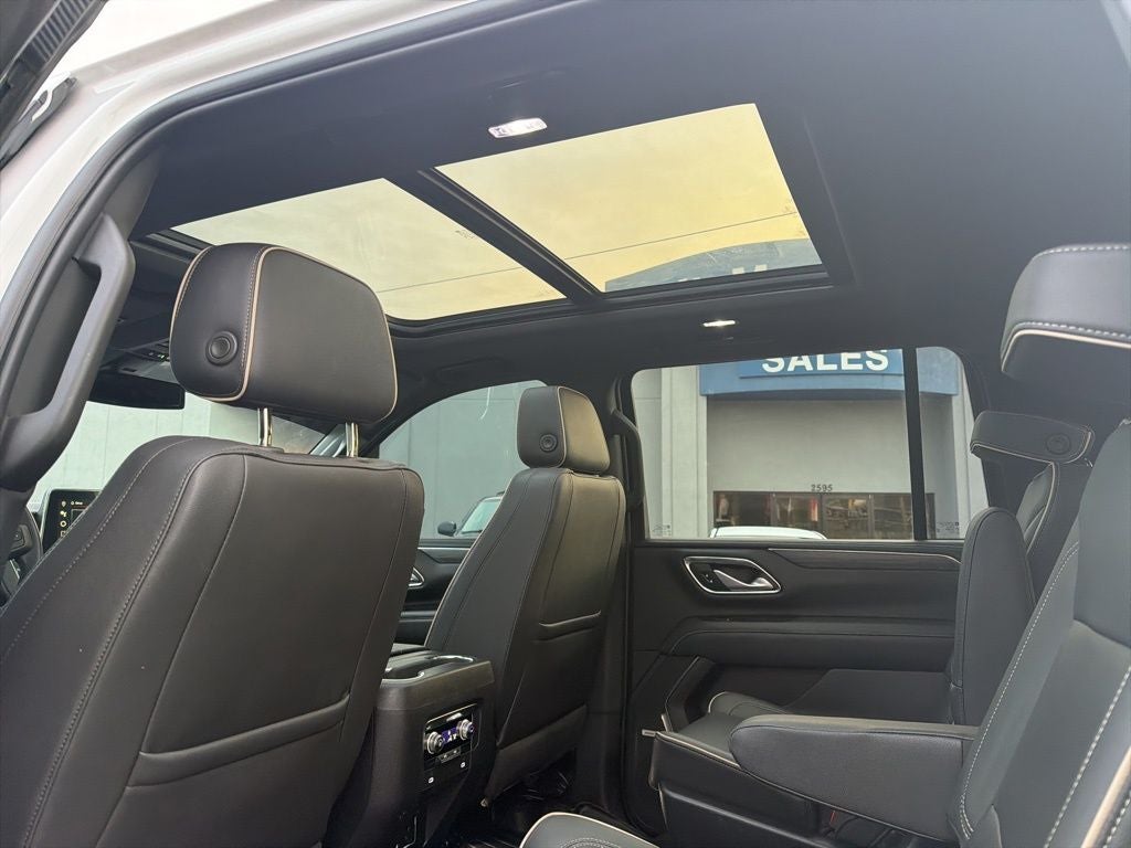 2022 GMC Yukon XL SLT