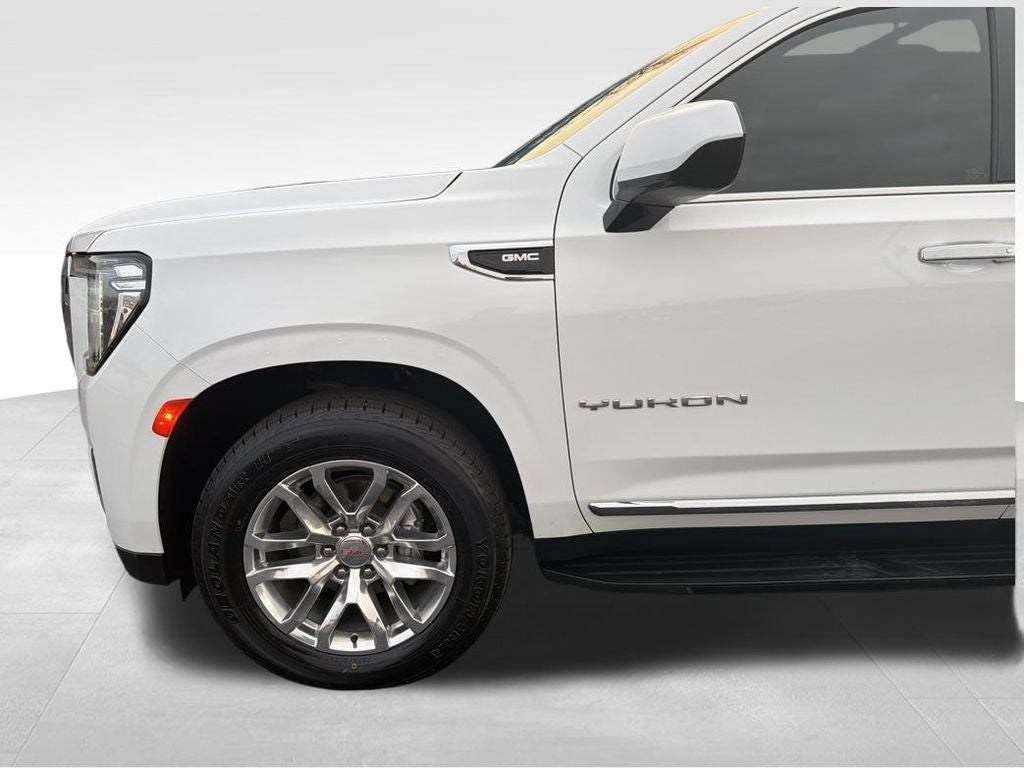 2022 GMC Yukon XL SLT