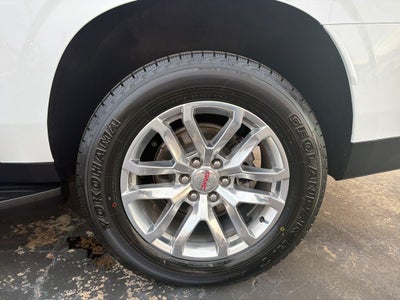 2022 GMC Yukon XL SLT