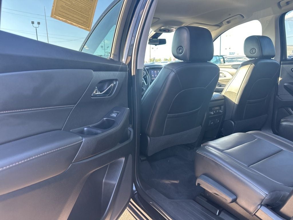 2021 Chevrolet Traverse RS