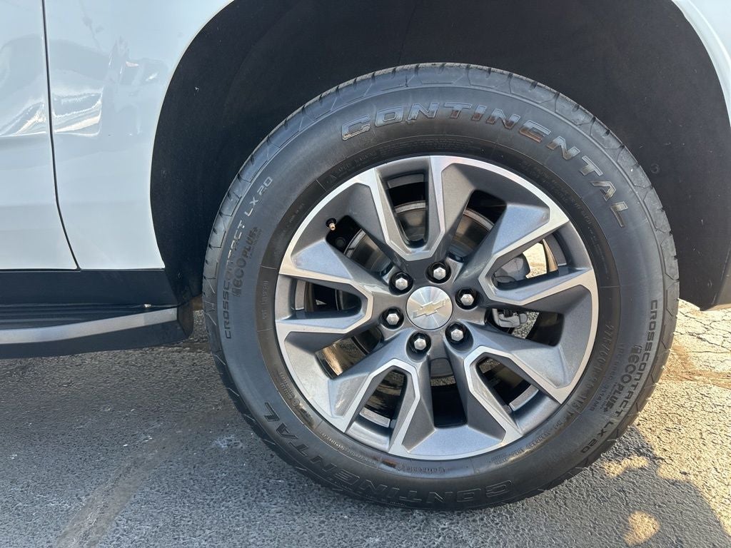 2022 Chevrolet Suburban LT