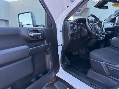 2024 GMC Sierra 2500HD Pro