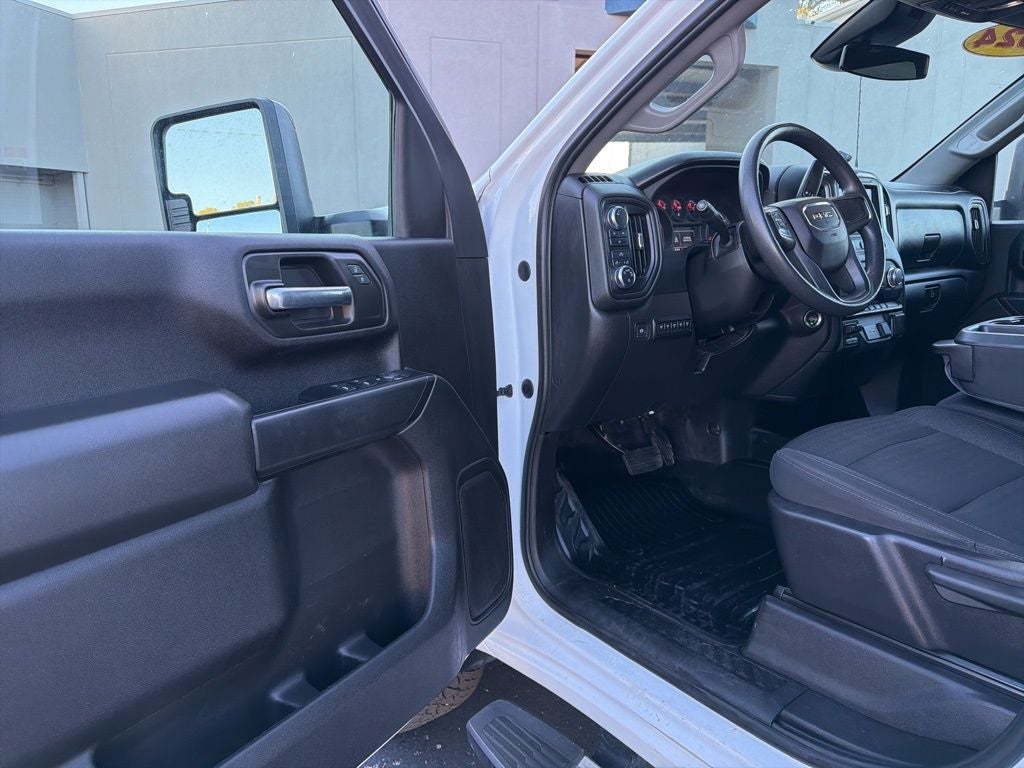 2024 GMC Sierra 2500HD Pro