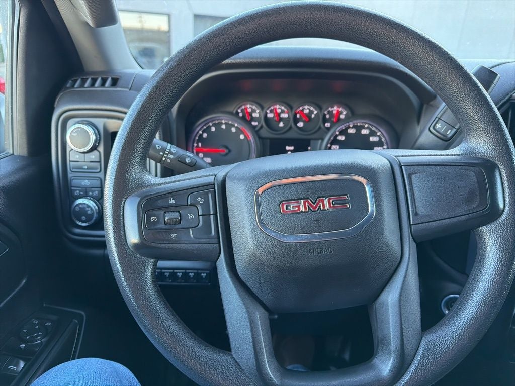 2024 GMC Sierra 2500HD Pro