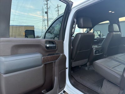 2023 GMC Sierra 2500HD Denali