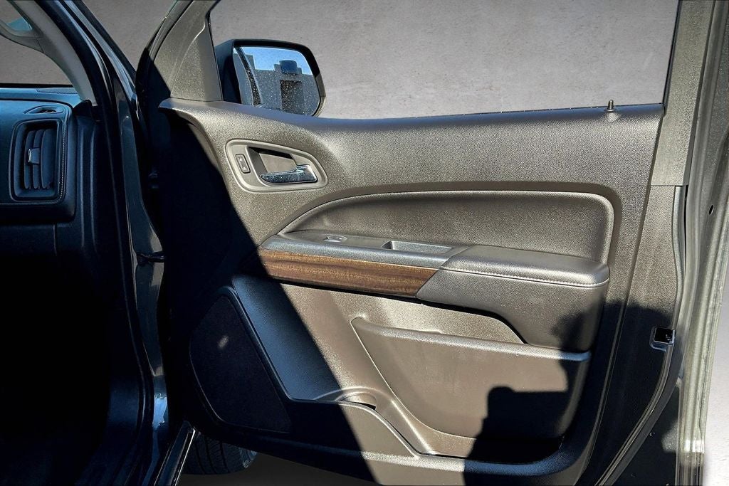 2016 GMC Canyon SLE1