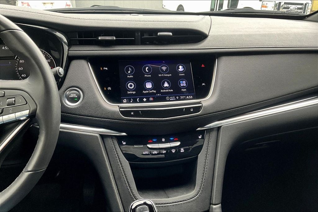 2023 Cadillac XT6 Luxury