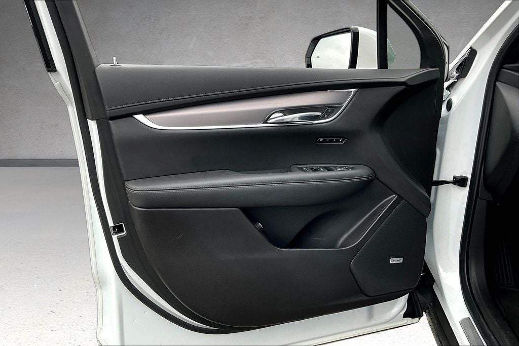 2023 Cadillac XT6 Luxury