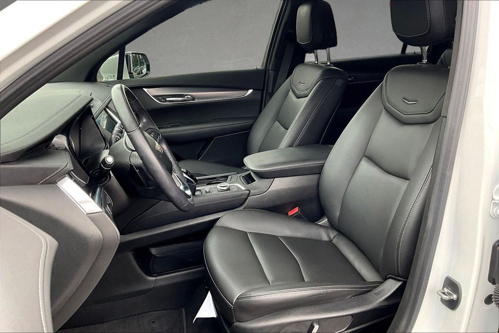 2023 Cadillac XT6 Luxury