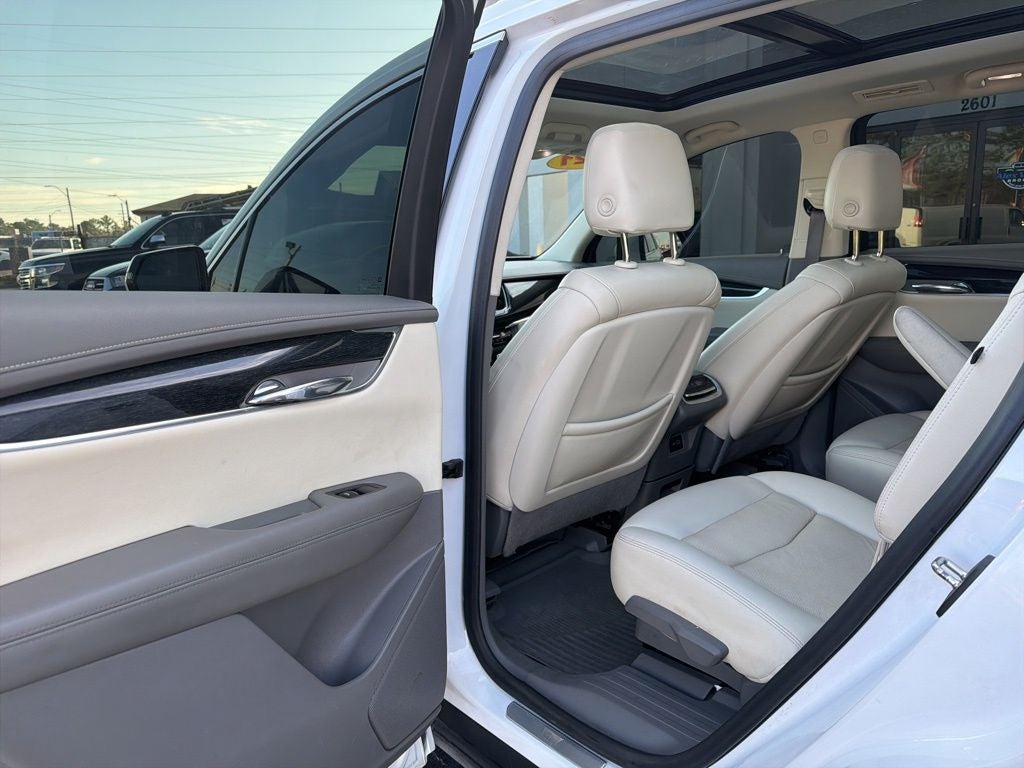 2021 Cadillac XT6 Premium Luxury