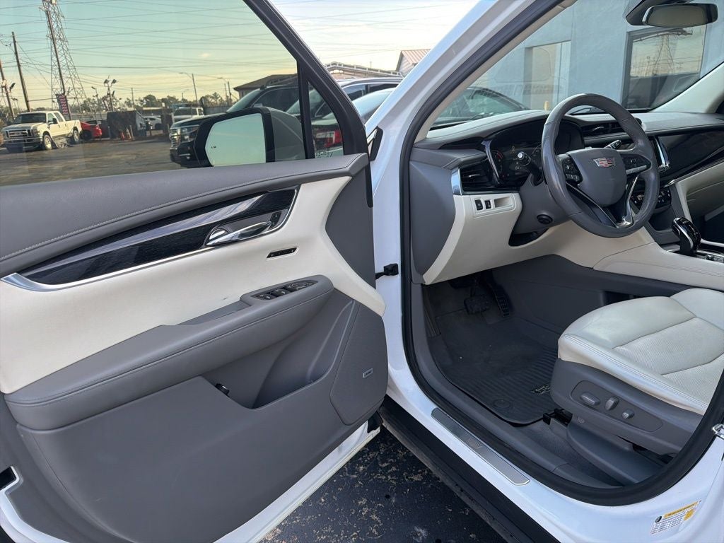 2021 Cadillac XT6 Premium Luxury