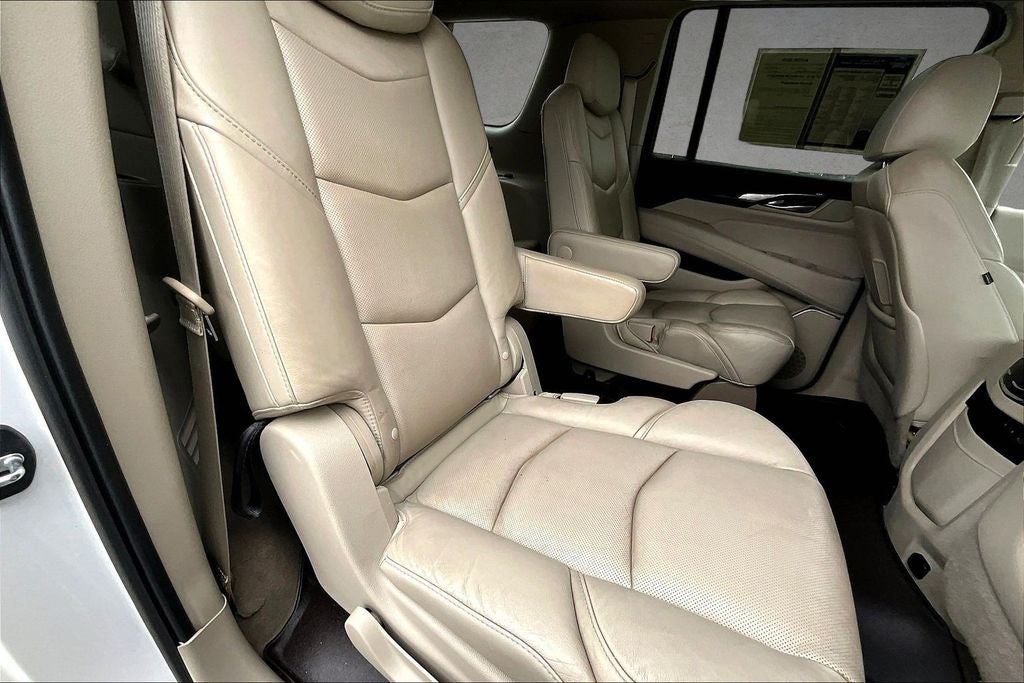 2017 Cadillac Escalade ESV Luxury