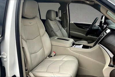 2017 Cadillac Escalade ESV Luxury