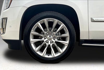 2017 Cadillac Escalade ESV Luxury