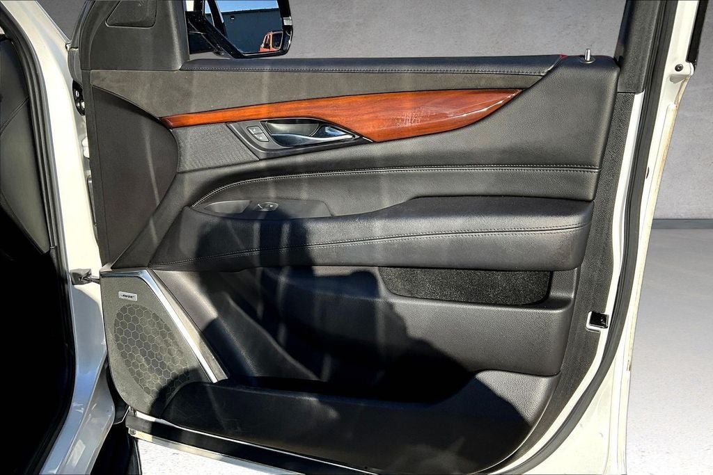 2019 Cadillac Escalade Luxury