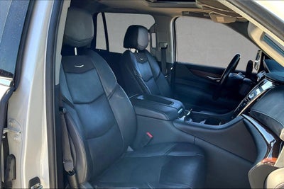 2019 Cadillac Escalade Luxury