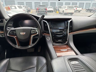 2019 Cadillac Escalade Luxury
