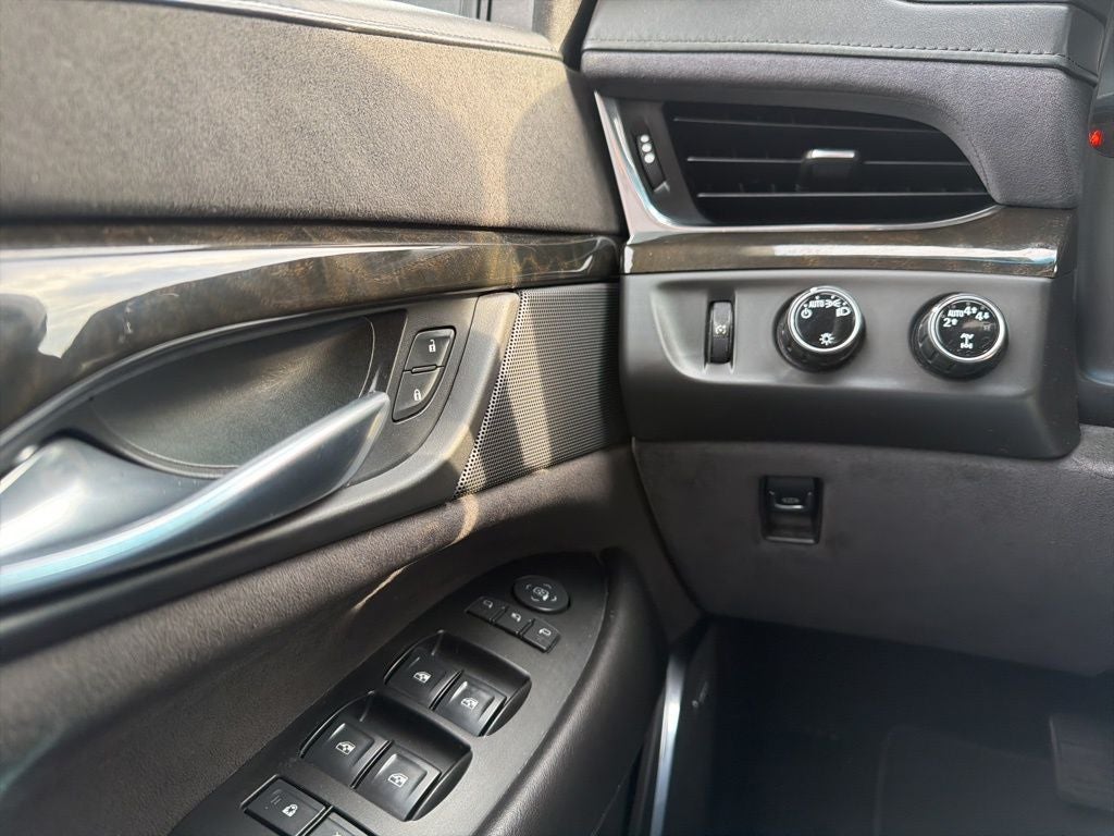 2017 Cadillac Escalade ESV Platinum Edition