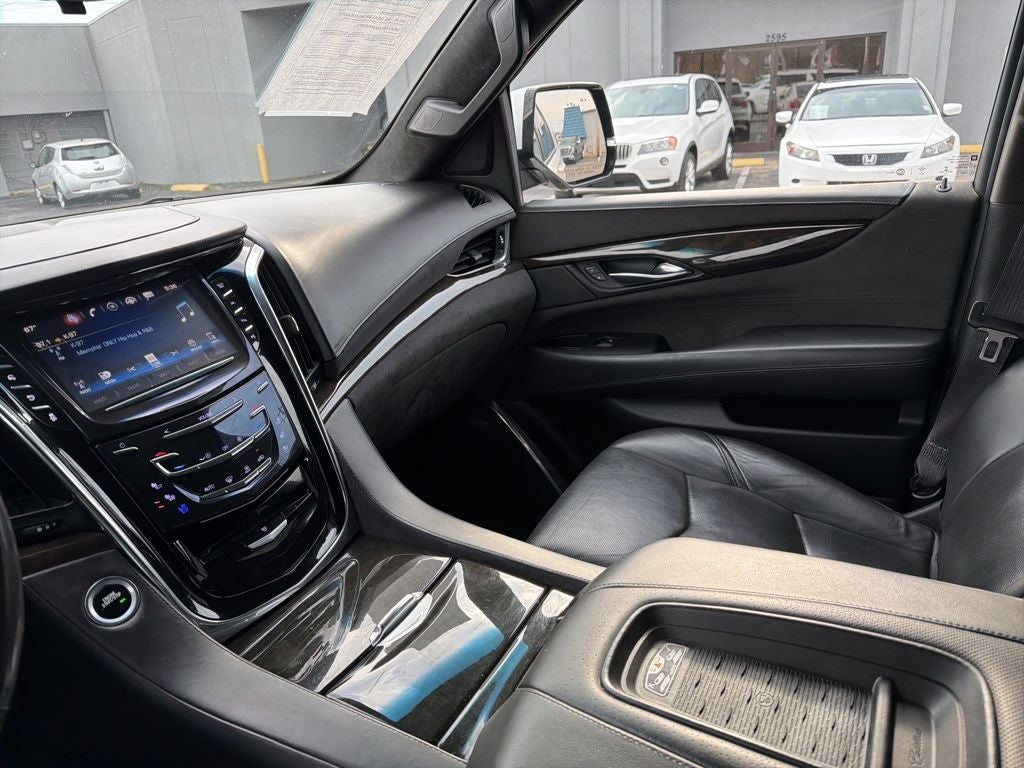 2017 Cadillac Escalade ESV Platinum Edition