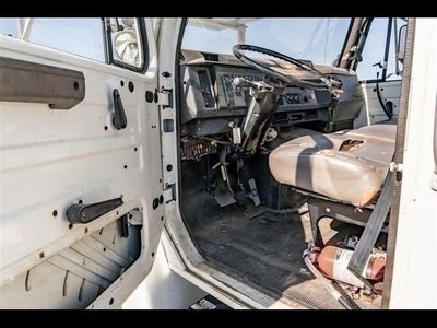 2001 International 4700 Bucket Truck