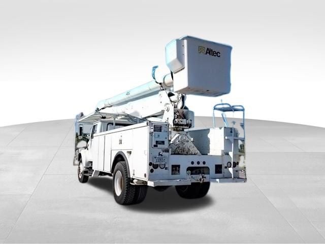 2001 International 4700 Bucket Truck