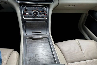 2017 Lincoln Continental Select