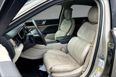 2017 Lincoln Continental Select
