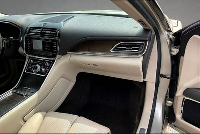 2017 Lincoln Continental Select