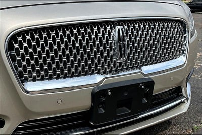 2017 Lincoln Continental Select