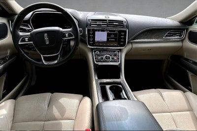 2017 Lincoln Continental Select