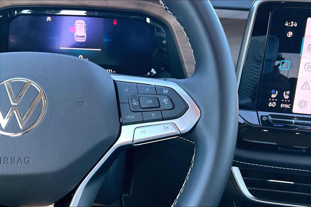 2024 Volkswagen Atlas 2.0T SE