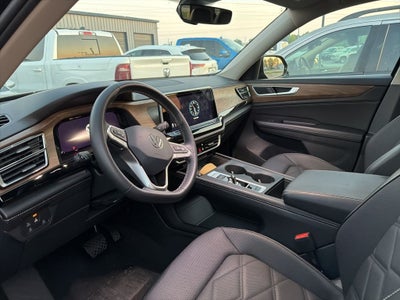 2024 Volkswagen Atlas 2.0T SE