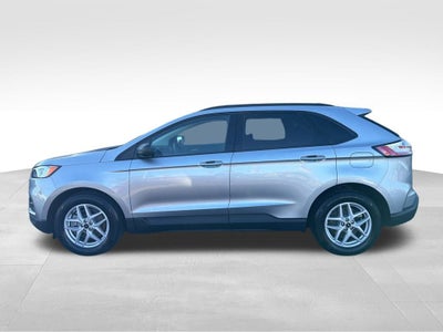 2023 Ford Edge SE